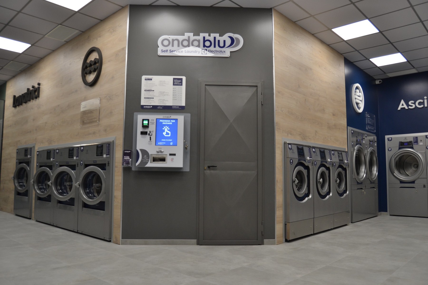 Lavanderia self-service OndaBlu realizzata e gestita con esperienza diretta DAMPAR